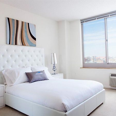 Sky City Apartments ニューヨーク エクステリア 写真
