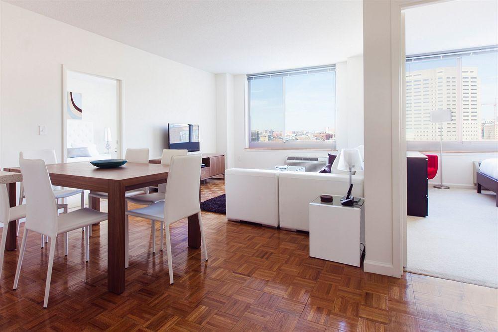 Sky City Apartments ニューヨーク エクステリア 写真